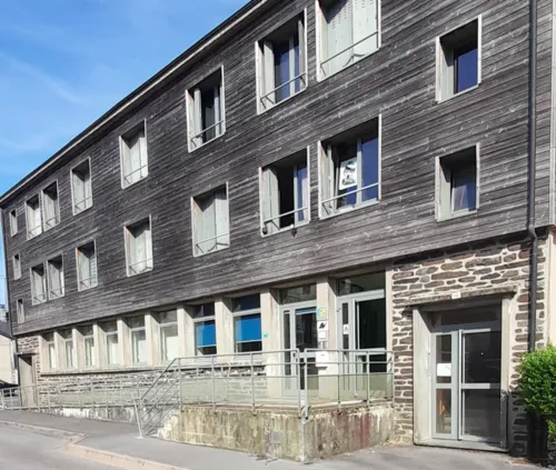 Point-justice de Rocroi, Maison pour Tous, lieu de permanences.
Ardennes, Accès PMR