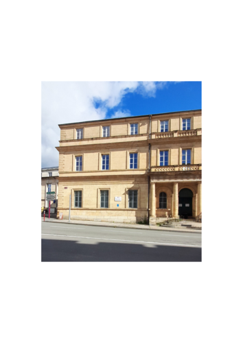 Tribunal de Proximité de Sedan, porte principale. Tribunal judiciaire - Site Comédie, tribunal de proximité de Sedan